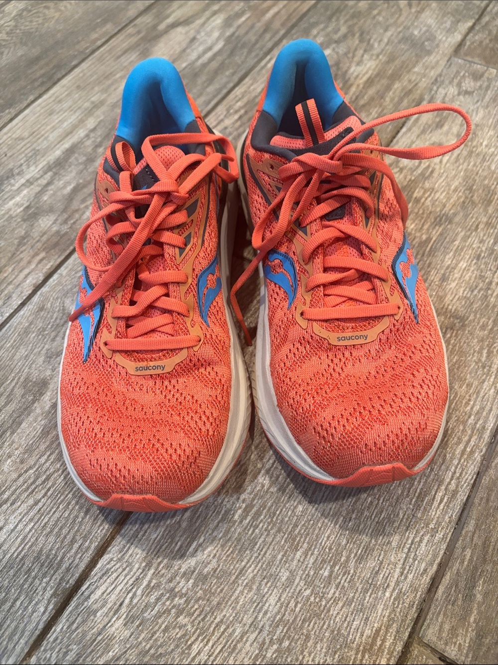 Saucony Echelon Running Shoes Women’s size 9 no insoles